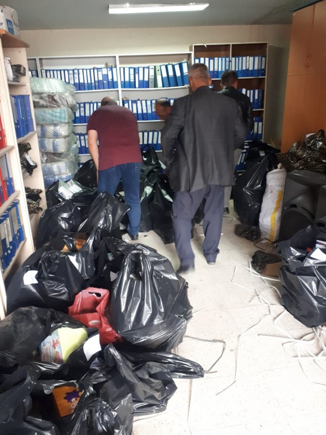 Güroymak Belediyesinden Öğrencilere Kitap Desteği