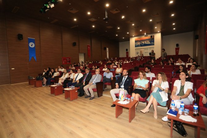 Öğrenciler Projeleriyle Kıyasıya Yarışıyor