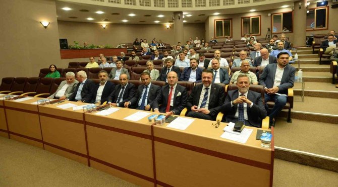 Btso Yönetim Kurulu Başkanı İ̇brahim Burkay: “Bursa’yı Orta İhracat Tuzağından Kurtarmalıyız”