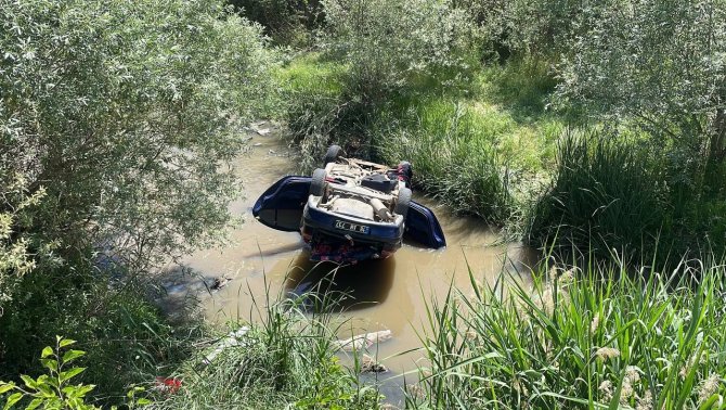 Çankırı’da Otomobil Dereye Devrildi: 5 Yaralı