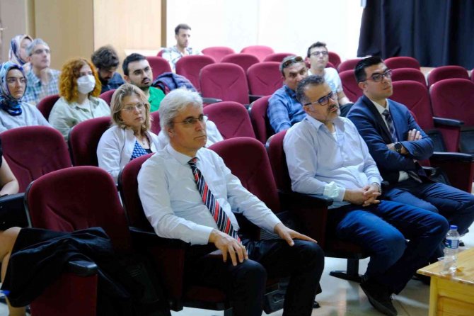 Duam Seminer Düzenledi