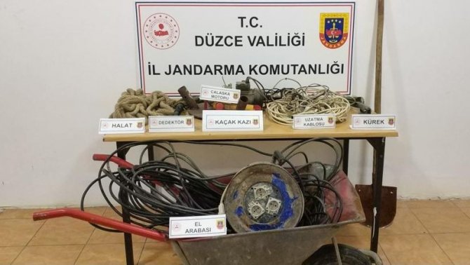 Kaçak Kazı Yaparken Yakalandılar