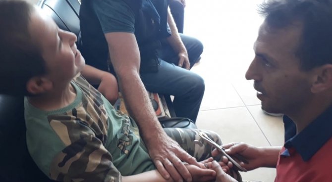 Parmağına Sıkışan Yüzüğü İtfaiye Ekipleri Çıkardı