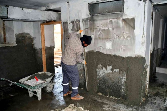 Söke’nin Sembolü Kaktüslü Ev’de Restorasyon Başladı