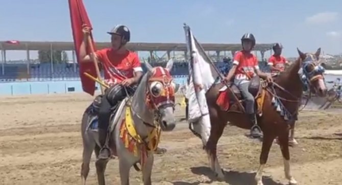 Atlı Cirit Heyecanı Selendi’de Başladı