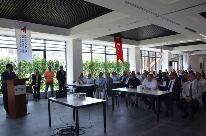 Gemlik’te Üre Fabrikası Gün Sayıyor