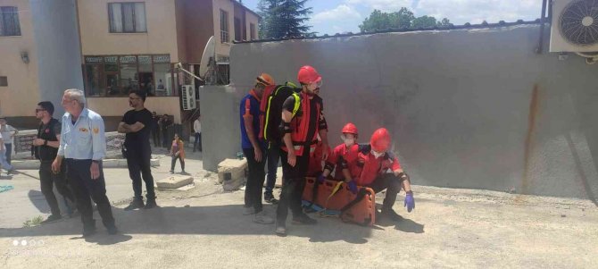 Çukurca Devlet Hastanesinde Yangın Tatbikatı