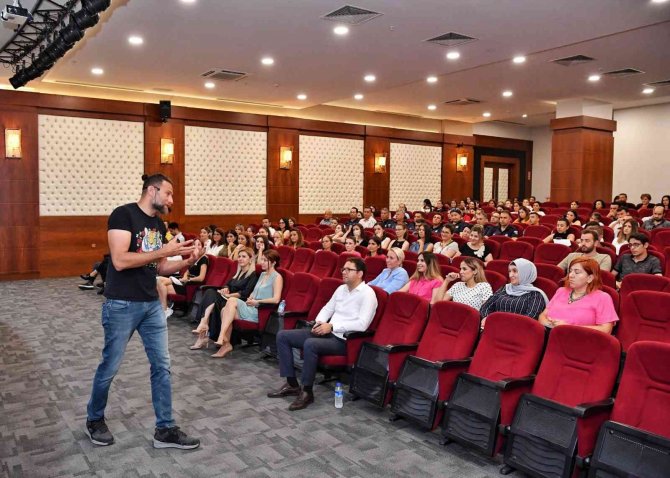 Vatandaş Ve Personele ‘Etkili İletişim’ Eğitimi