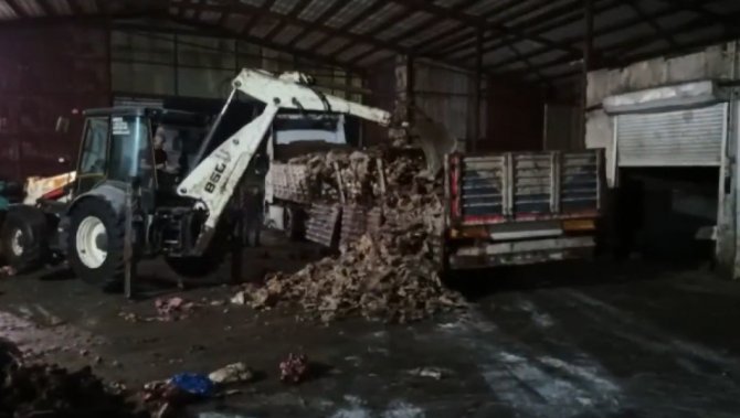 Mersin’de Hayvan Kemiklerinin Arasında Uyuşturucu Ele Geçirildi
