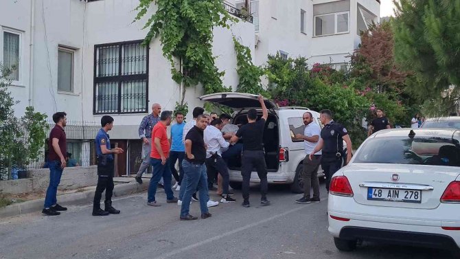 Eski Eşi Ve Çocuklarını Rehin Alan Şahıs Tutuklandı