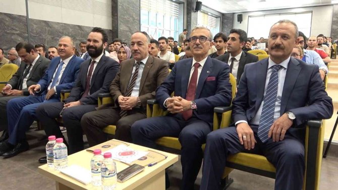 Savunma Sanayi Başkanı Demir: "Akıllı Mühimmatlarla Terörün Kafasını Ezmeye Devam Edeceğiz"