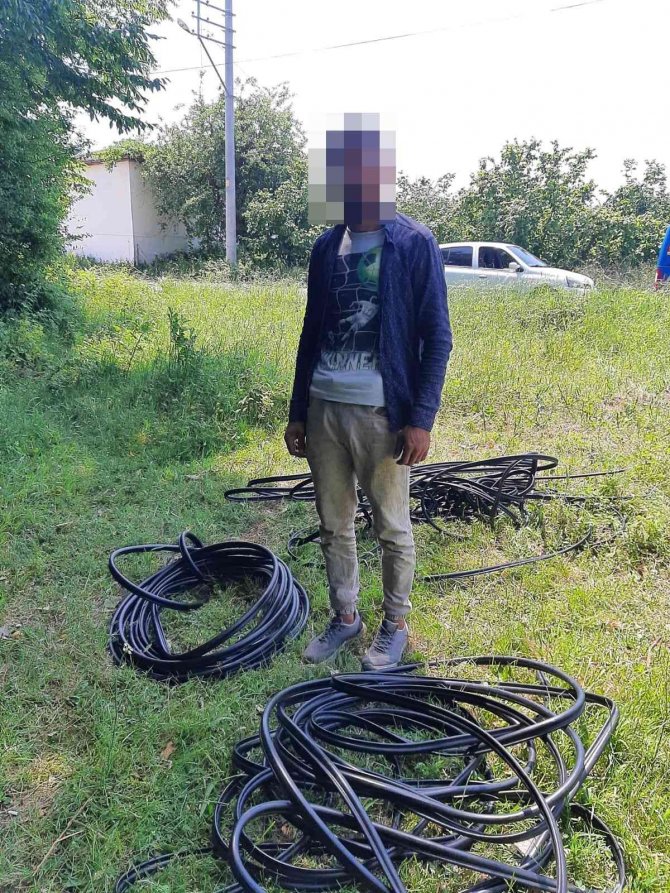 Enerji Kablolarını Çalan Şüpheli Jandarma Ekiplerince Yakalandı