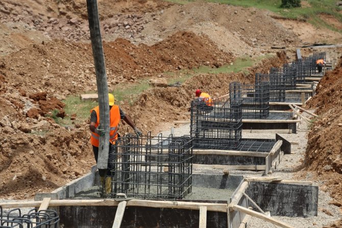 Tunceli’de 300 Kişinin İstihdam Edileceği Fabrikanın Temeli Atıldı