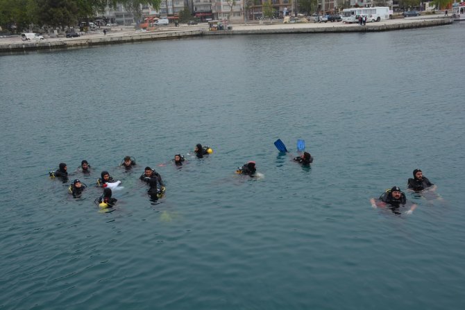 Sinop’ta Denizden “Çöplük” Çıktı