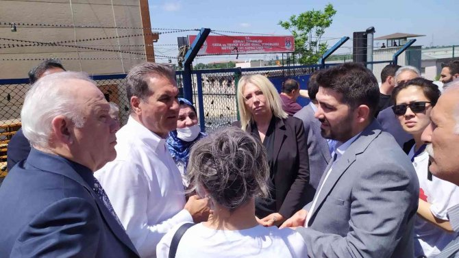 Sarıgül, Metris Cezaevi Önünde ‘Af’ Çağrısını Yineledi