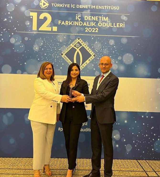 Uğur Okullarına İç Denetimde “Kurumsal Farkındalık Ödülü”