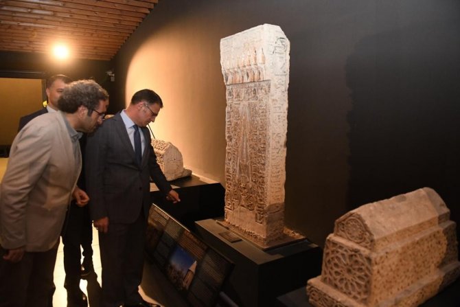 Van Valisi Balcı; “Van Müzesiyle Tarihe Yolculuk Yapın”