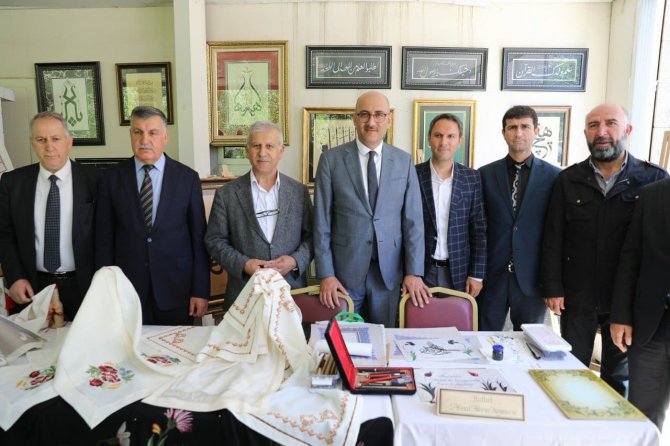 İ̇pekyolu’nda Yılsonu Sergisi