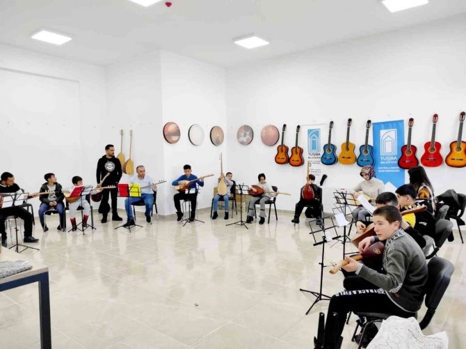 Tuşba Belediyesinin ‘Yaz Okulları’ Kayıtları Başladı