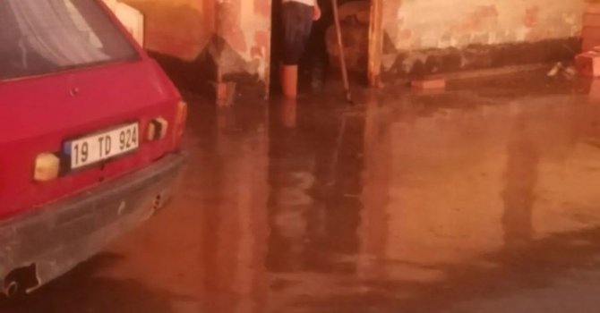 Yağış Sonrası Kula Köyü Sular Altın Kaldı