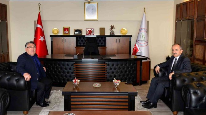 Zbeü İle Denetimli Serbestlik Müdürlüğü Arasında Protokol İmzalandı