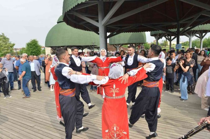 Elazığ’da ‘Hayat Boyu Öğrenme Şenliği’ Düzenlendi
