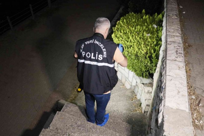 Sulama Kanalında Yüzünü Yıkamak İstedi, Suya Düşüp Kayboldu