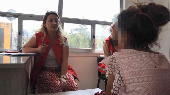 Dilendirilen Küçük Kız: "Biz Bu İşi Önceden Bilmiyorduk, Bize Ninem Öğretti"