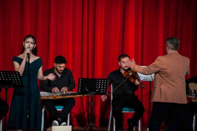 Ebyü’de “Avni Anıl Anma Konseri” Verildi