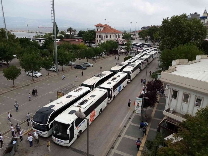 Bandırma, Kocaeli’ye Akın Etti