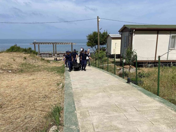 Güzelcehisar Sahilinde Ceset Bulundu