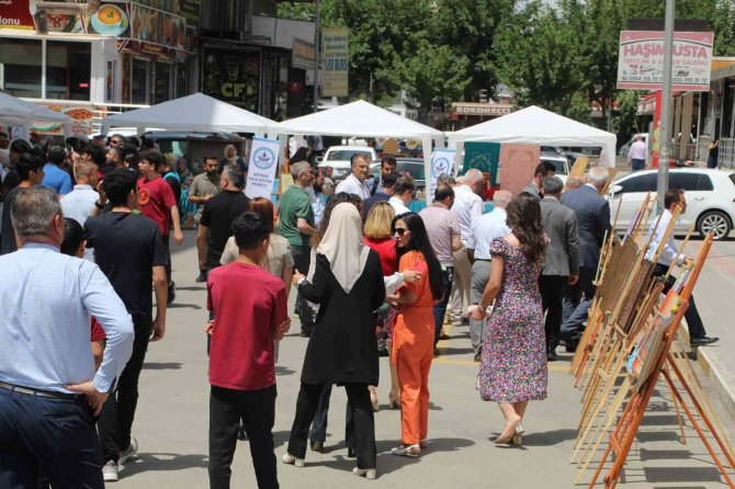 Batman’da ’Hayat Boyu Öğrenme’ Sergisi