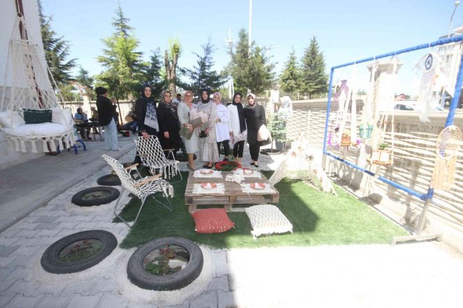 Beyşehir’de Yıl Son Sergisi Açıldı