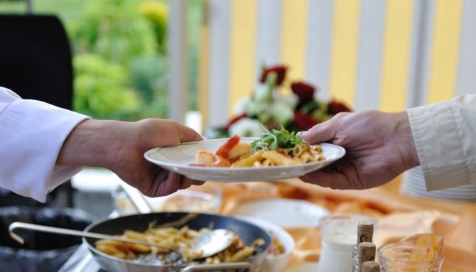 Buysad Başkanı Dönmez: "Dünyadaki Gelişmeler Gıda Fiyatlarındaki Artışın Devam Edeceği Yönünde İşaretler Veriyor"