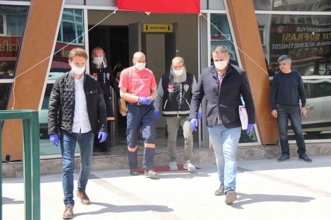 Ağabeylerini Öldürdükleri Gerekçesiyle Yargılanan Kardeşler Yeniden Hakim Karşısında