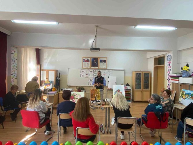 Narkotik Suçlarla Mücadele Ekiplerinden 409 Katılımcıya Eğitim