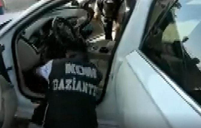Gaziantep Merkezli 3 İlde Organize Suç Örgütü Operasyonu: 10 Gözaltı