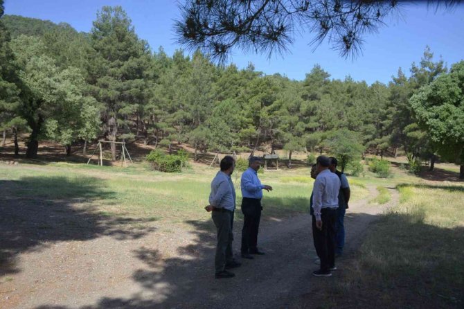 Gediz’de Piknik Alanı Yeniden Düzenleniyor