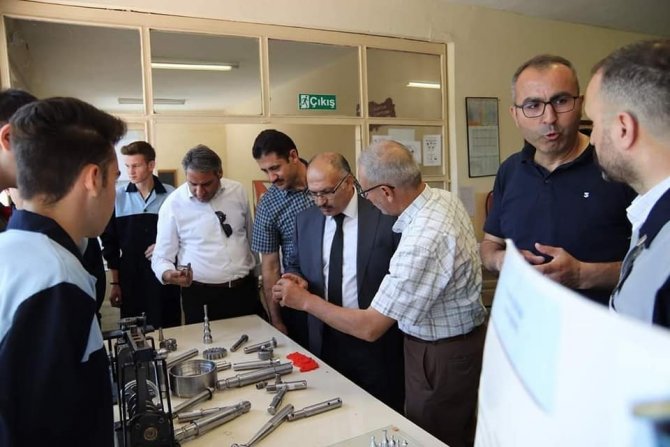 Gediz’de Bilim Fuarı