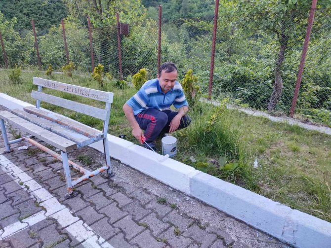 Fedakar Öğretmenler Okulu Boyuyor