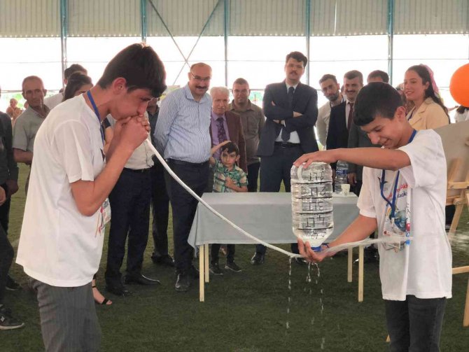 Çukurcalı Öğrencilerden Bilim Fuarı