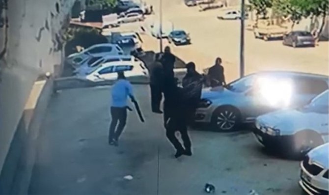 2 Kişinin Öldüğü Silahlı Kavganın Görüntüleri Ortaya Çıktı