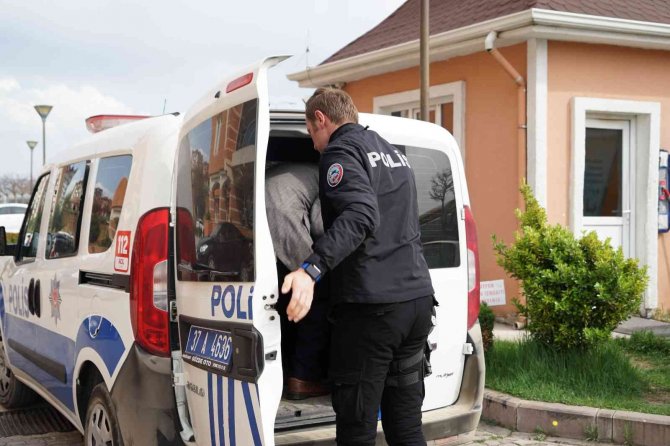 Kızını Öldürdüğü Gerekçesiyle Yargılanan Baba, Ağırlaştırılmış Müebbet Hapis Cezasına Çarptırıldı