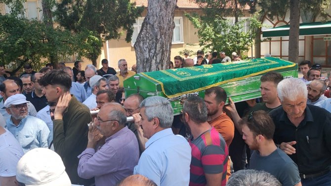 Kazada Hayatını Kaybeden Kepçe Operatörü Toprağa Verildi