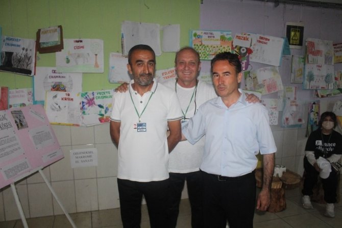 Köyceğiz’de Öğrenciler Bilimsel Çalışmalarını Sergiledi