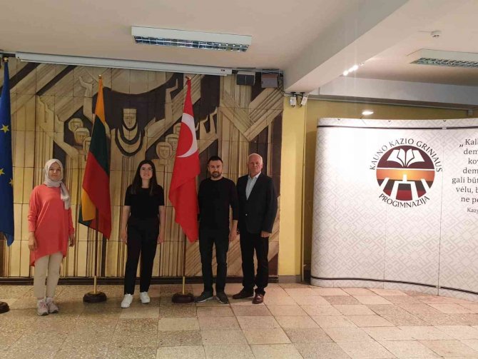 Gediz Altınkent İ̇lokulu Öğretmenleri Litvanya’ya Gitti