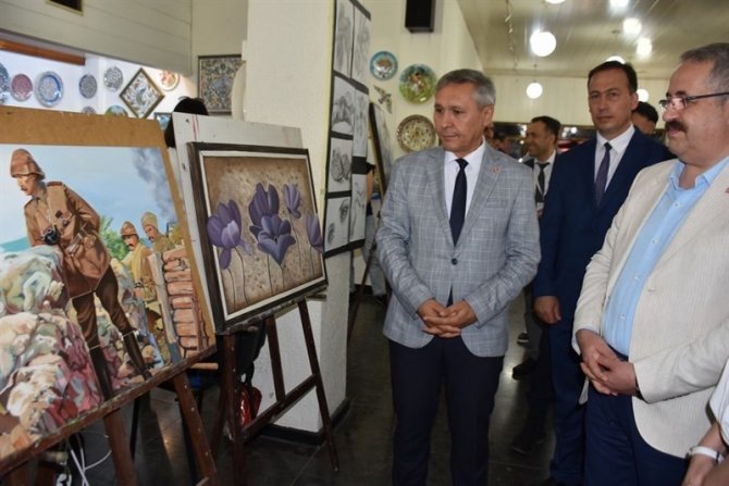 El Emeği Göz Nuru Eserler Görücüye Çıktı