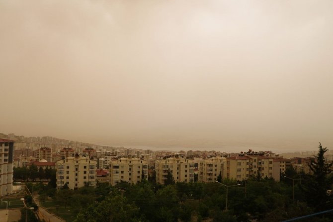 Kahramanmaraş’ta Toz Bulutları Etkili Oluyor