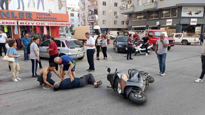 Motosiklet Sürücüsü Köpeğe Çarpmamak İsterken Düşerek Yaralandı