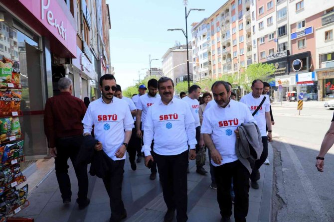 Bilim Ve Teknoloji Üniversitesi Sahaya İndi